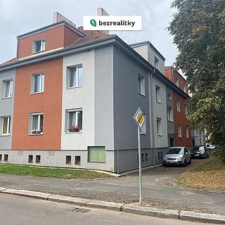 Prodej bytu 3+1 72 m² Rokycany