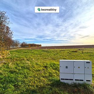 Prodej stavební parcely 1223 m² Hřebeč