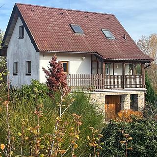 Prodej rodinného domu 104 m&sup2; Strážov