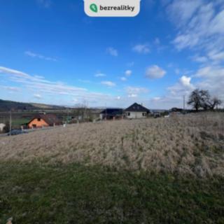 Prodej stavební parcely 1359 m² Heřmaň