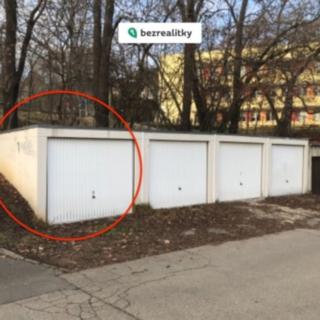 Prodej garáže 20 m² Praha Smíchov, Kroupova