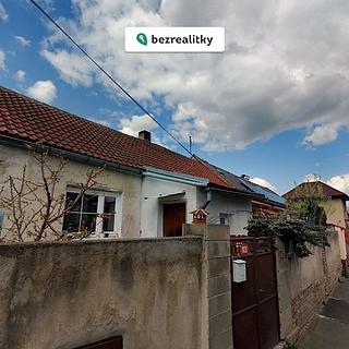 Prodej rodinného domu 65 m² Kladno Švermov, Borovského
