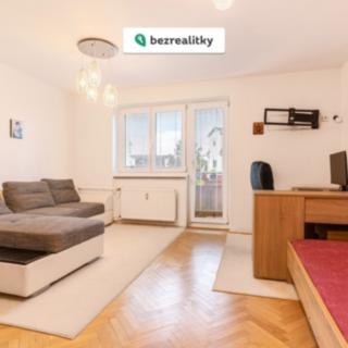 Prodej bytu 3+kk 70 m² Králův Dvůr, Pod Hájem