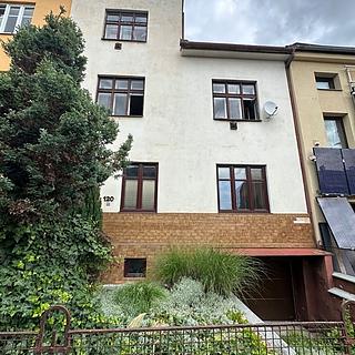 Prodej rodinného domu 200 m&sup2; Brno