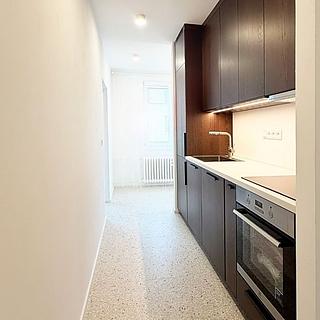 Prodej bytu 3+1 80 m&sup2; Praha