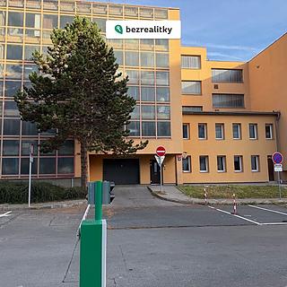 Prodej garáže 18 m² Praha Střížkov