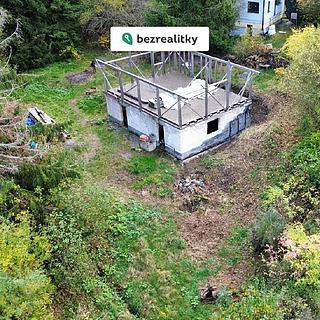 Prodej stavební parcely 1 036 m² Psáry