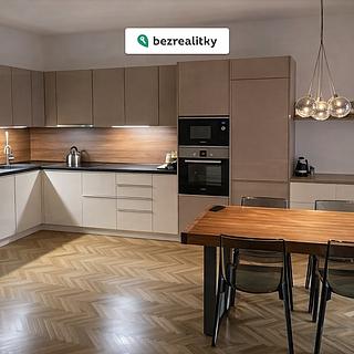 Prodej bytu 3+kk 70 m² Praha Holešovice, V háji