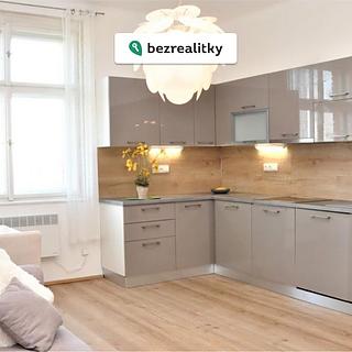 Prodej bytu 3+kk 80 m&sup2; Praha