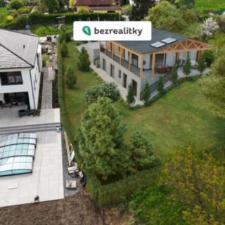 Prodej stavební parcely 928 m² Bílovice nad Svitavou