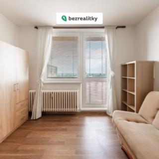 Prodej bytu 1+kk a garsoniéry 24 m² Břeclav, sídl. Dukelských hrdinů