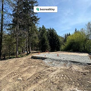 Prodej stavební parcely 652 m² Holubov