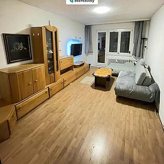 Prodej bytu 3+1 75 m² Praha Malešice, Útulná