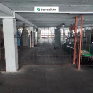 Prodej garáže 18 m² Praha Střížkov, Lovosická