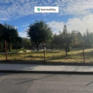 Prodej zahrady 300 m² Štěkeň, Na Městečku