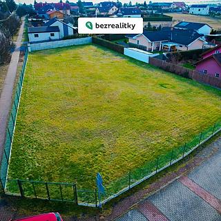 Prodej stavební parcely 1 502 m² Dobříš