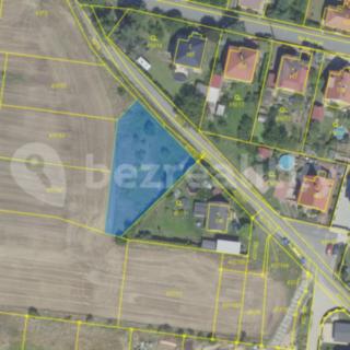 Prodej stavební parcely 1 032 m² Tuklaty