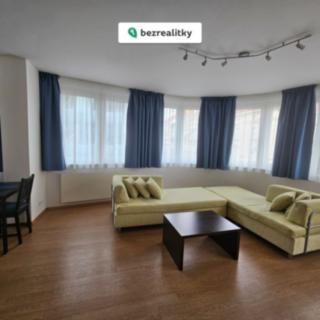 Prodej bytu 2+kk 60 m² Praha Smíchov, Karla Engliše