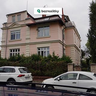 Prodej bytu 2+kk 58 m² Šumperk, Janošíkova
