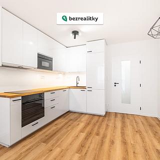 Prodej bytu 4+kk 74 m&sup2; Praha