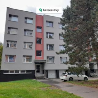 Prodej bytu 3+1 71 m² Pardubice Studánka, Luďka Matury