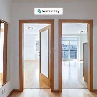 Prodej bytu 2+kk 52 m² Praha Vysočany, Nepilova