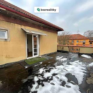 Prodej bytu 1+kk a garsoniéry 24 m² Příbram VII, S. K. Neumanna