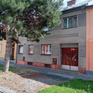 Prodej rodinného domu 405 m² Olomouc