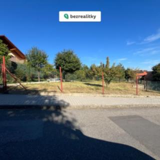 Prodej zahrady 300 m² Štěkeň, Na Městečku