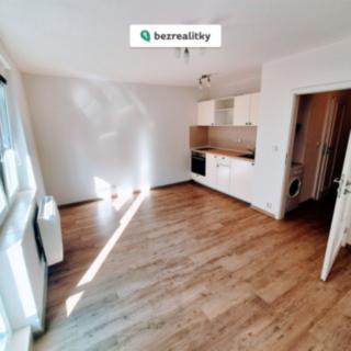 Prodej bytu 1+kk, garsoniery 30 m² Praha