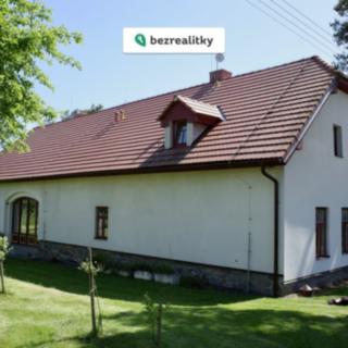 Prodej rodinného domu 308 m² Lety