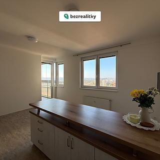 Prodej bytu 2+kk 43 m&sup2; Praha