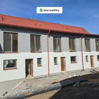 Prodej bytu 4+kk 106 m² Mořina