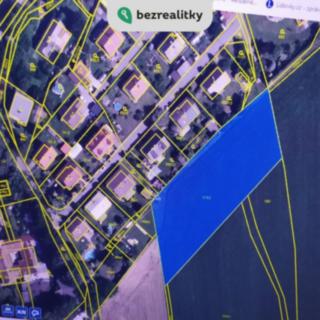 Prodej stavební parcely 4 084 m² Osík