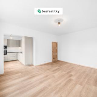 Prodej bytu 2+1 52 m² Plzeň Východní Předměstí, náměstí Generála Píky