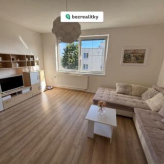 Prodej bytu 3+1 72 m² Hrušovany nad Jevišovkou, 9. května