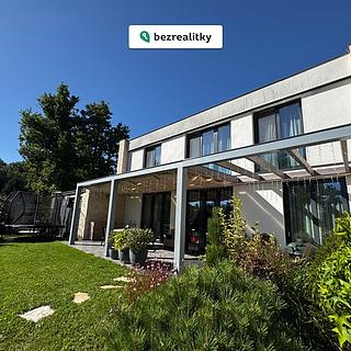 Prodej rodinného domu 228 m² Ohrobec