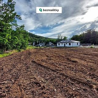 Prodej stavební parcely 947 m² Most, Hořanská cesta