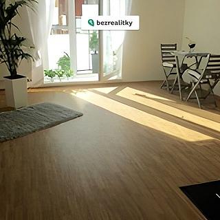 Prodej bytu 1+kk a garsoniéry 36 m² Praha Kamýk, Novodvorská