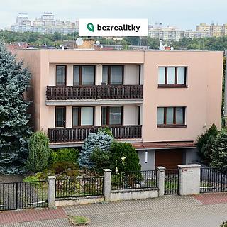 Prodej rodinného domu 319 m² Praha