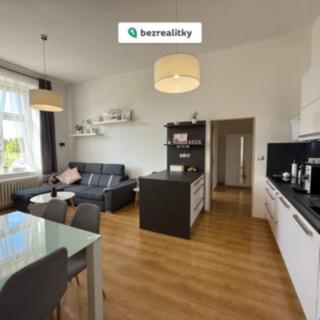 Prodej bytu 4+kk 86 m² Písek