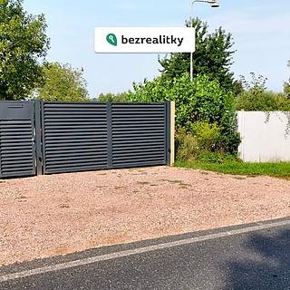 Prodej komerčního pozemku 2 900 m² Malešov