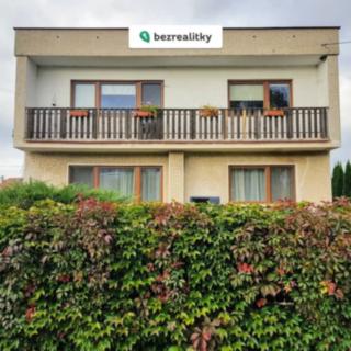 Prodej rodinného domu 279 m² Čelákovice, Fučíkova