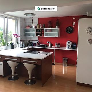 Prodej bytu 2+kk 76 m² Třebíč