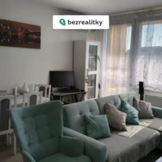 Prodej bytu 3+kk 68 m² Milovice Mladá, Višňová