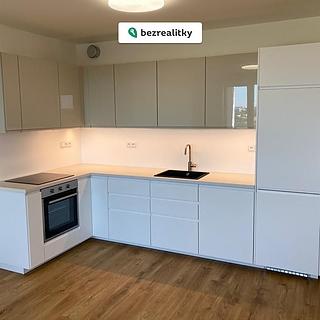 Prodej bytu 1+kk, garsoniery 56 m² Praha