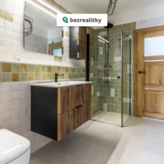 Prodej rodinného domu 130 m² Libiš, Libušino náměstí