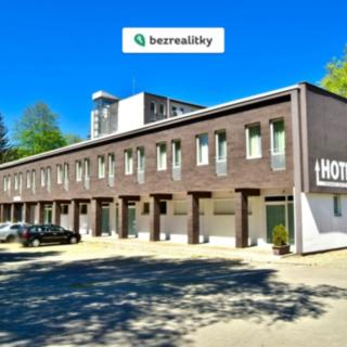 Prodej ostatního komerčního prostoru 3 m² Sázava, Poznaňská