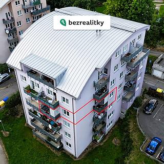 Prodej bytu 3+1 83 m² Liberec VI-Rochlice, Nádvorní