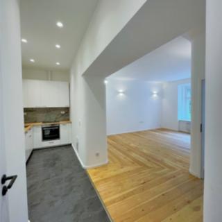 Prodej bytu 2+kk 61 m² Praha